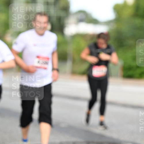 06.09.2026 - CURREX Alsterlauf Dr. Thomas Lammeyer http://msf.ph/oto/10146420 06.09.2026 10:21:30 Laufen  meine-sportfotos.de