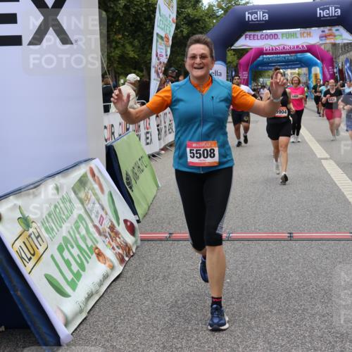 06.09.2026 - CURREX Alsterlauf Strokosch-Dieckow http://msf.ph/oto/10146448 06.09.2026 10:21:58 Ziel 2103, 2422, 3538, 3904, 3910, 3983, 4025, 4869, 4880, 4960, 5431, 5442, 5508, 8232 meine-sportfotos.de