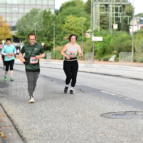 06.09.2026 - CURREX Alsterlauf Dr. Thomas Lammeyer http://msf.ph/oto/10146463 06.09.2026 10:21:45 Laufen 043, 4307, 3013 meine-sportfotos.de