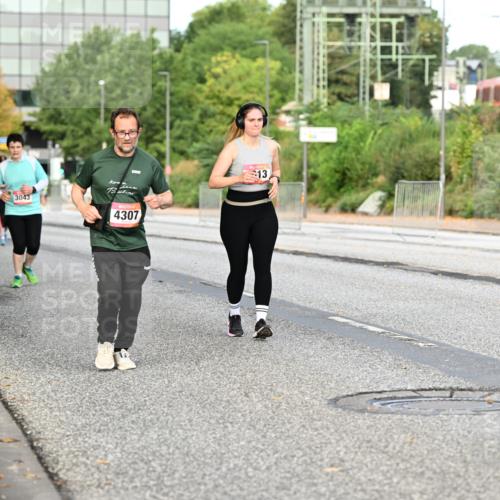 06.09.2026 - CURREX Alsterlauf Dr. Thomas Lammeyer http://msf.ph/oto/10146469 06.09.2026 10:21:45 Laufen 3043, 4307, 13 meine-sportfotos.de