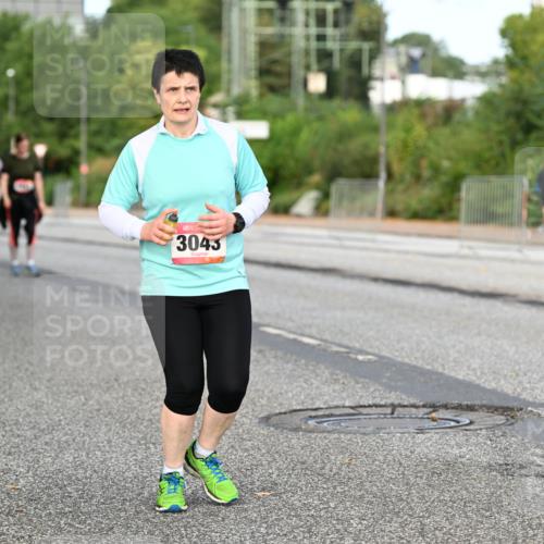06.09.2026 - CURREX Alsterlauf Dr. Thomas Lammeyer http://msf.ph/oto/10146531 06.09.2026 10:21:52 Laufen 3043 meine-sportfotos.de