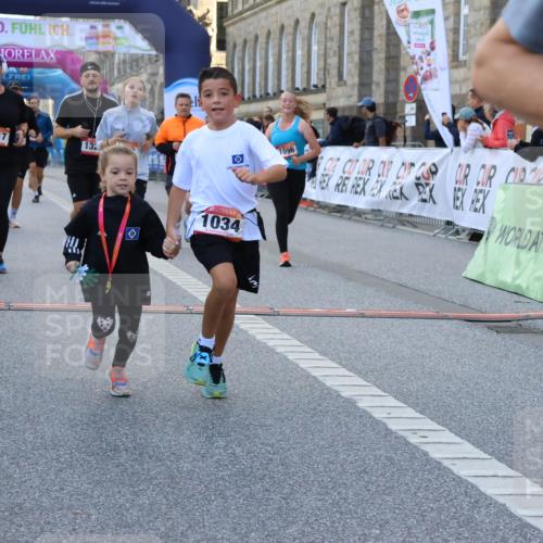 06.09.2026 - CURREX Alsterlauf Strokosch-Dieckow http://msf.ph/oto/10146544 06.09.2026 11:53:20 Ziel 1026, 1034, 1095, 1096, 1114, 1115, 1130, 1317, 1329, 8048 meine-sportfotos.de