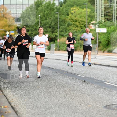 06.09.2026 - CURREX Alsterlauf Dr. Thomas Lammeyer http://msf.ph/oto/10146561 06.09.2026 10:22:00 Laufen 4095, 5066, 4978, 2791 meine-sportfotos.de