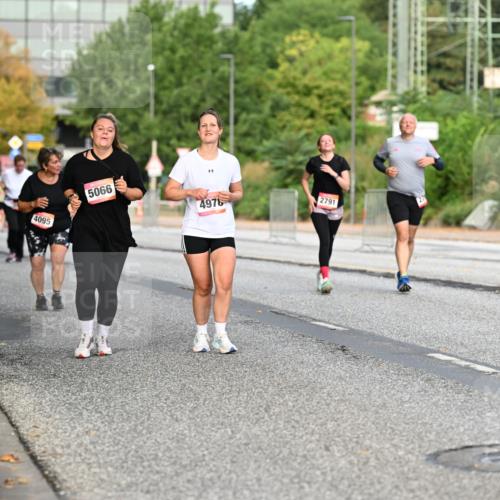 06.09.2026 - CURREX Alsterlauf Dr. Thomas Lammeyer http://msf.ph/oto/10146569 06.09.2026 10:22:01 Laufen 4095, 5066, 4978, 2791 meine-sportfotos.de