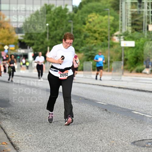 06.09.2026 - CURREX Alsterlauf Dr. Thomas Lammeyer http://msf.ph/oto/10146656 06.09.2026 10:22:13 Laufen 4766, 2052 meine-sportfotos.de