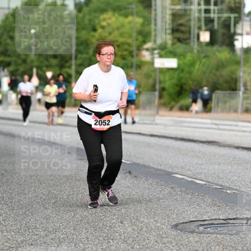 06.09.2026 - CURREX Alsterlauf Dr. Thomas Lammeyer http://msf.ph/oto/10146657 06.09.2026 10:22:13 Laufen 4766, 2052 meine-sportfotos.de