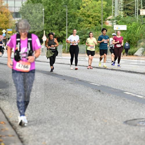 06.09.2026 - CURREX Alsterlauf Dr. Thomas Lammeyer http://msf.ph/oto/10146669 06.09.2026 10:22:19 Laufen 4766, 12, 5585, 3054, 5155, 5156, 784 meine-sportfotos.de