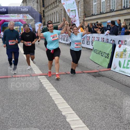 06.09.2026 - CURREX Alsterlauf Strokosch-Dieckow http://msf.ph/oto/10146702 06.09.2026 10:22:08 Ziel 2362, 2422, 2481, 2612, 2613, 3427, 3474, 3707, 3983, 4118, 4260, 4261, 4485, 4486, 5149, 5431, 5442, 5897 meine-sportfotos.de