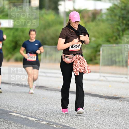 06.09.2026 - CURREX Alsterlauf Dr. Thomas Lammeyer http://msf.ph/oto/10146728 06.09.2026 10:22:41 Laufen 3107, 4351 meine-sportfotos.de