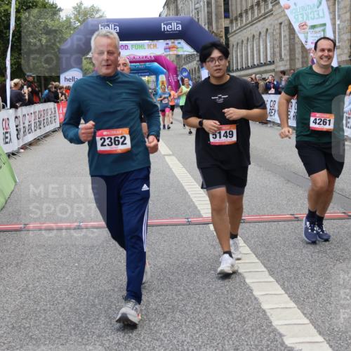 06.09.2026 - CURREX Alsterlauf Strokosch-Dieckow http://msf.ph/oto/10146768 06.09.2026 10:22:09 Ziel 2362, 2422, 2481, 2612, 2613, 3427, 3474, 3707, 4118, 4260, 4261, 4485, 4486, 5149, 5431, 5897 meine-sportfotos.de