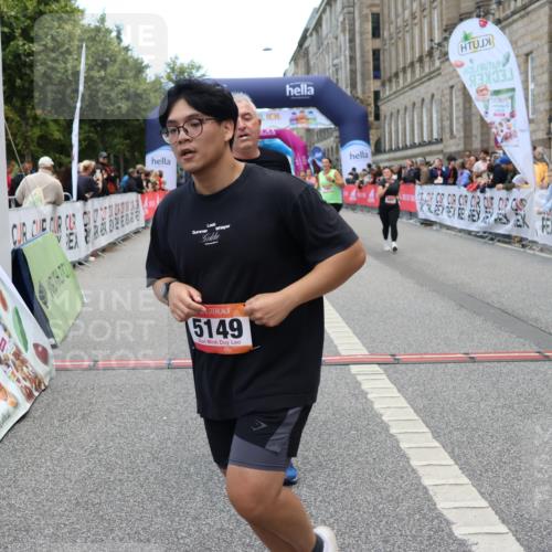 06.09.2026 - CURREX Alsterlauf Strokosch-Dieckow http://msf.ph/oto/10146828 06.09.2026 10:22:10 Ziel 2362, 2422, 2481, 2612, 2613, 3427, 3474, 3707, 4118, 4260, 4261, 4485, 4486, 5149, 5897 meine-sportfotos.de