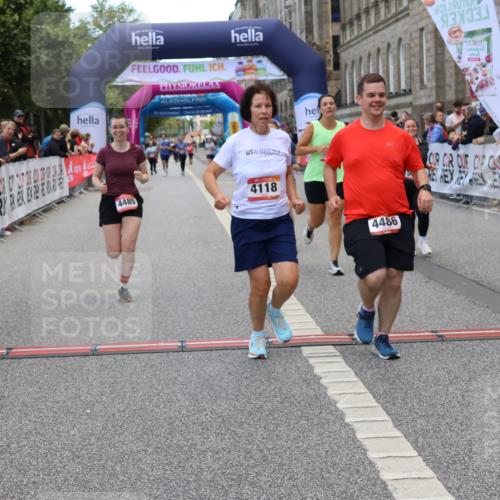 06.09.2026 - CURREX Alsterlauf Strokosch-Dieckow http://msf.ph/oto/10146856 06.09.2026 10:22:12 Ziel 2362, 2481, 2612, 2613, 3427, 3474, 3707, 4118, 4260, 4261, 4485, 4486, 5149, 5897, 6310 meine-sportfotos.de