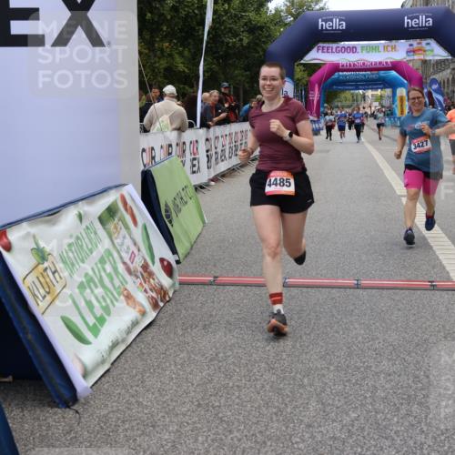 06.09.2026 - CURREX Alsterlauf Strokosch-Dieckow http://msf.ph/oto/10146863 06.09.2026 10:22:13 Ziel 2362, 2481, 2612, 2613, 3427, 3707, 4118, 4260, 4261, 4485, 4486, 5149, 5897, 6310 meine-sportfotos.de
