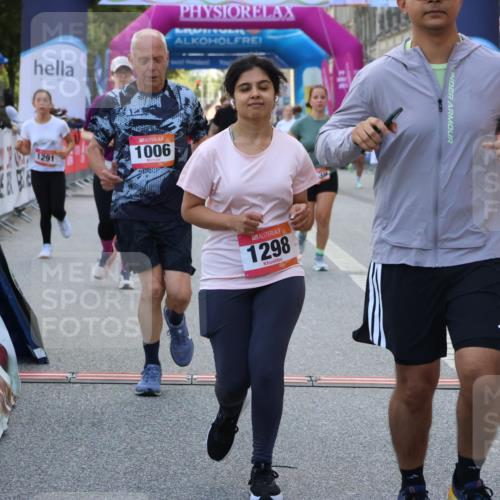 06.09.2026 - CURREX Alsterlauf Strokosch-Dieckow http://msf.ph/oto/10146865 06.09.2026 11:53:58 Ziel 1006, 1018, 1068, 1069, 1098, 1124, 1150, 1223, 1291, 1298, 1305, 8139 meine-sportfotos.de
