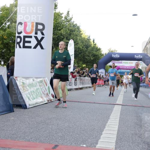 06.09.2026 - CURREX Alsterlauf Yannick Fuchs http://msf.ph/oto/10146886 06.09.2026 09:48:11 Ziel 2134, 2275, 3632, 3665, 4405, 4472, 4583, 5315, 5804, 6009, 8041 meine-sportfotos.de
