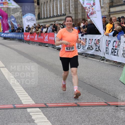 06.09.2026 - CURREX Alsterlauf Strokosch-Dieckow http://msf.ph/oto/10146896 06.09.2026 10:22:16 Ziel 2481, 3427, 4118, 4485, 4486, 5897, 6310 meine-sportfotos.de
