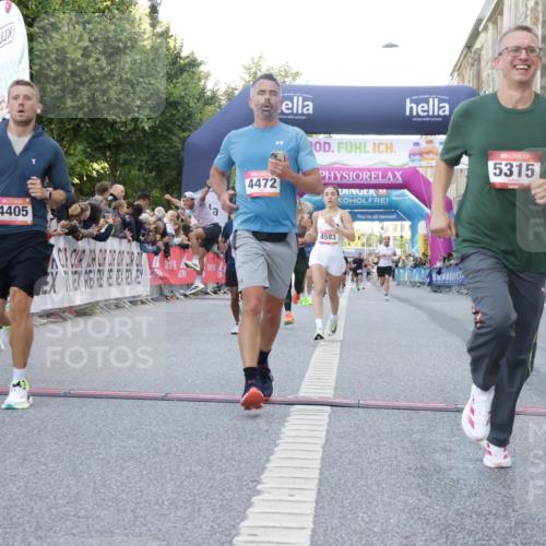 06.09.2026 - CURREX Alsterlauf Yannick Fuchs http://msf.ph/oto/10146905 06.09.2026 09:48:12 Ziel 2104, 2134, 2275, 3632, 3665, 4405, 4472, 4583, 5315, 5804, 6009, 6414, 8041 meine-sportfotos.de