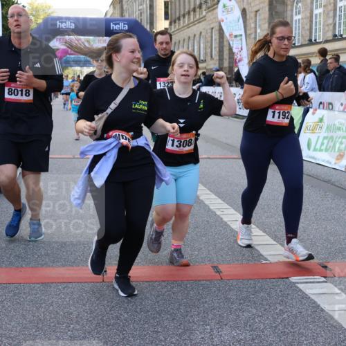 06.09.2026 - CURREX Alsterlauf Strokosch-Dieckow http://msf.ph/oto/10146922 06.09.2026 11:54:18 Ziel 1078, 1166, 1167, 1192, 1209, 1308, 1322, 1323, 8018 meine-sportfotos.de