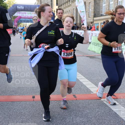 06.09.2026 - CURREX Alsterlauf Strokosch-Dieckow http://msf.ph/oto/10146932 06.09.2026 11:54:18 Ziel 1078, 1166, 1167, 1192, 1209, 1308, 1322, 1323, 8018 meine-sportfotos.de