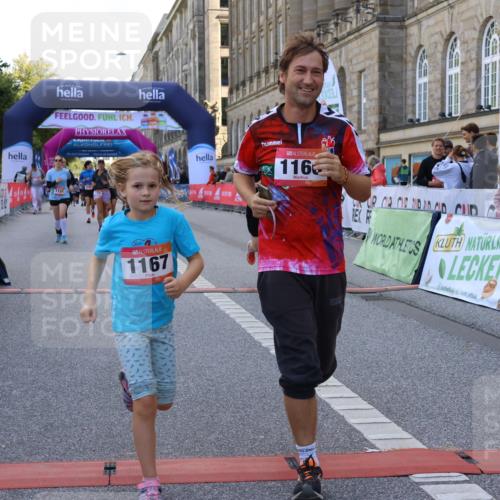 06.09.2026 - CURREX Alsterlauf Strokosch-Dieckow http://msf.ph/oto/10146945 06.09.2026 11:54:22 Ziel 1078, 1086, 1104, 1151, 1166, 1167, 1192, 1322, 1323, 1332, 1339, 8018 meine-sportfotos.de