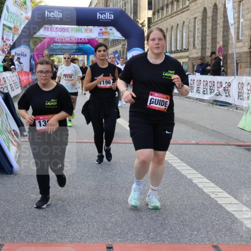 06.09.2026 - CURREX Alsterlauf Strokosch-Dieckow http://msf.ph/oto/10147080 06.09.2026 11:55:08 Ziel 1013, 1073, 1147, 1170, 1196, 1245, 1278, 1307, 1341 meine-sportfotos.de