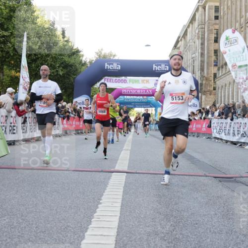 06.09.2026 - CURREX Alsterlauf Yannick Fuchs http://msf.ph/oto/10147094 06.09.2026 09:48:21 Ziel 2104, 2189, 2275, 2746, 3045, 3860, 3878, 4254, 4583, 5153, 5311, 5868, 6414, 8041 meine-sportfotos.de
