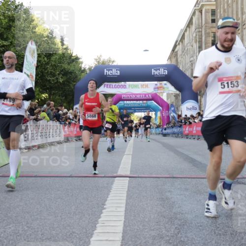 06.09.2026 - CURREX Alsterlauf Yannick Fuchs http://msf.ph/oto/10147109 06.09.2026 09:48:22 Ziel 2104, 2189, 2275, 2746, 3045, 3860, 3878, 4254, 4583, 5153, 5311, 5868, 6414, 8041 meine-sportfotos.de