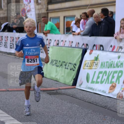 06.09.2026 - CURREX Alsterlauf Strokosch-Dieckow http://msf.ph/oto/10147142 06.09.2026 11:55:55 Ziel 1072, 1109, 1110, 1149, 1296, 1299, 1344, 8042, 8251, 8346 meine-sportfotos.de