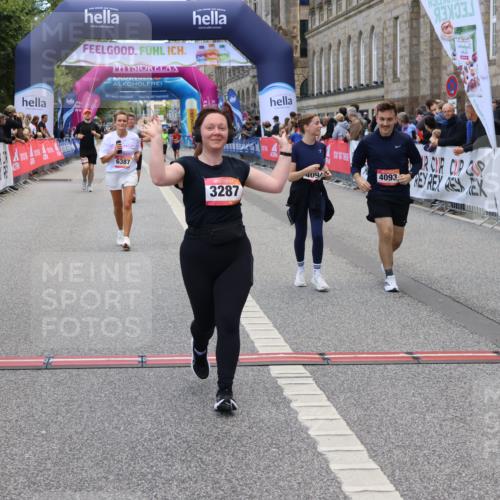 06.09.2026 - CURREX Alsterlauf Strokosch-Dieckow http://msf.ph/oto/10147154 06.09.2026 10:23:10 Ziel 2987, 4093, 4094, 4918, 6225, 6387 meine-sportfotos.de