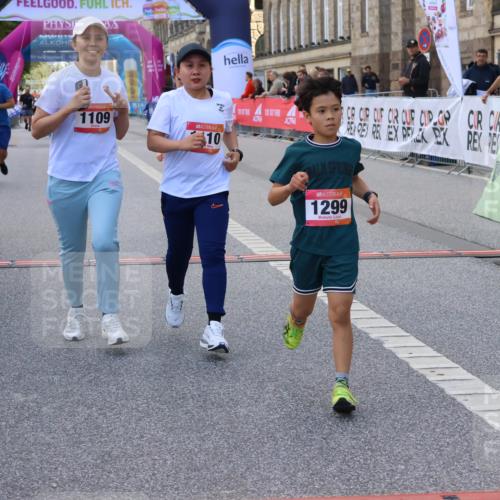 06.09.2026 - CURREX Alsterlauf Strokosch-Dieckow http://msf.ph/oto/10147160 06.09.2026 11:56:01 Ziel 1072, 1109, 1110, 1299, 1320, 1344, 8042, 8103, 8251, 8346 meine-sportfotos.de