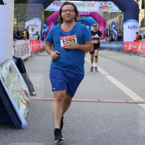 06.09.2026 - CURREX Alsterlauf Strokosch-Dieckow http://msf.ph/oto/10147178 06.09.2026 11:56:06 Ziel 1109, 1110, 1131, 1299, 1320, 1344, 8103, 8285, 8312 meine-sportfotos.de