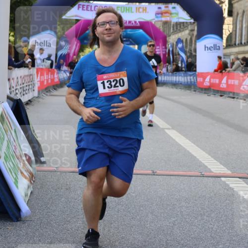 06.09.2026 - CURREX Alsterlauf Strokosch-Dieckow http://msf.ph/oto/10147182 06.09.2026 11:56:06 Ziel 1109, 1110, 1131, 1299, 1320, 1344, 8103, 8285, 8312 meine-sportfotos.de