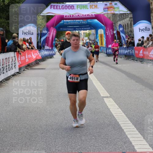 06.09.2026 - CURREX Alsterlauf Strokosch-Dieckow http://msf.ph/oto/10147189 06.09.2026 10:23:15 Ziel 2945, 4093, 4094, 4918, 5980, 6387 meine-sportfotos.de