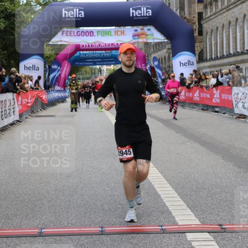 06.09.2026 - CURREX Alsterlauf Strokosch-Dieckow http://msf.ph/oto/10147206 06.09.2026 10:23:18 Ziel 2945, 3305, 4093, 4094, 4918, 5980, 6387 meine-sportfotos.de