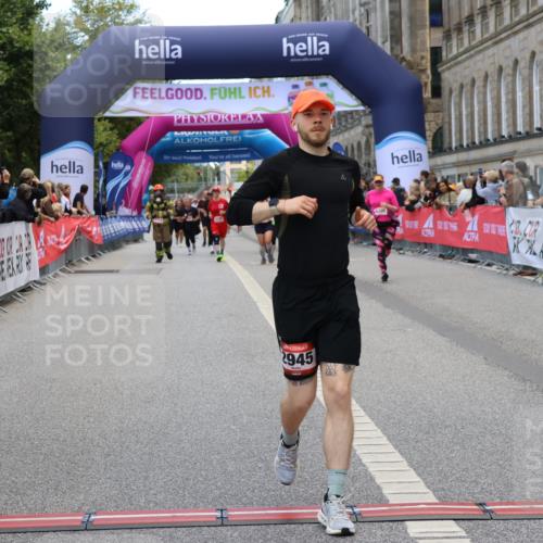 06.09.2026 - CURREX Alsterlauf Strokosch-Dieckow http://msf.ph/oto/10147216 06.09.2026 10:23:18 Ziel 2945, 3305, 4093, 4094, 4918, 5980, 6387 meine-sportfotos.de