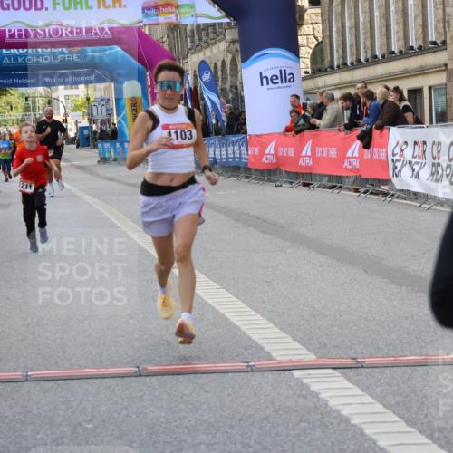 06.09.2026 - CURREX Alsterlauf Strokosch-Dieckow http://msf.ph/oto/10147252 06.09.2026 11:56:26 Ziel 1032, 1103, 1142, 1211, 8267 meine-sportfotos.de
