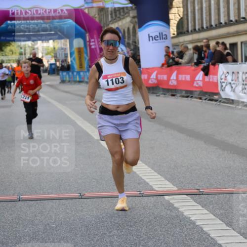 06.09.2026 - CURREX Alsterlauf Strokosch-Dieckow http://msf.ph/oto/10147268 06.09.2026 11:56:26 Ziel 1032, 1103, 1142, 1211, 8267 meine-sportfotos.de