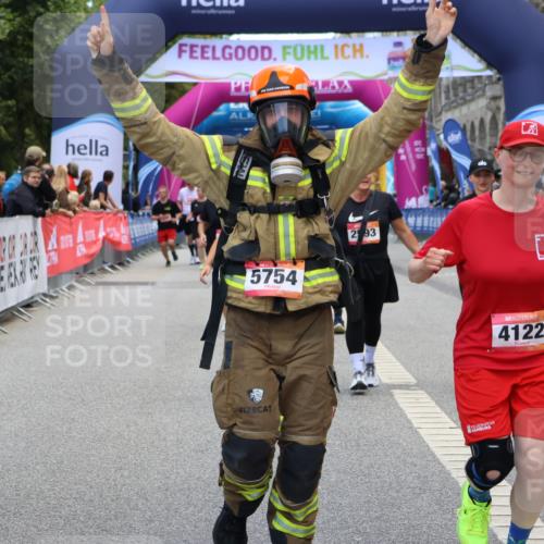 06.09.2026 - CURREX Alsterlauf Strokosch-Dieckow http://msf.ph/oto/10147282 06.09.2026 10:23:31 Ziel 2591, 2592, 2593, 2939, 3118, 4122, 4303, 5479, 5754 meine-sportfotos.de