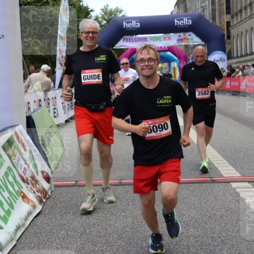 06.09.2026 - CURREX Alsterlauf Strokosch-Dieckow http://msf.ph/oto/10147309 06.09.2026 10:23:44 Ziel 3424, 3578, 3582, 4450, 4659, 6090, 8144 meine-sportfotos.de