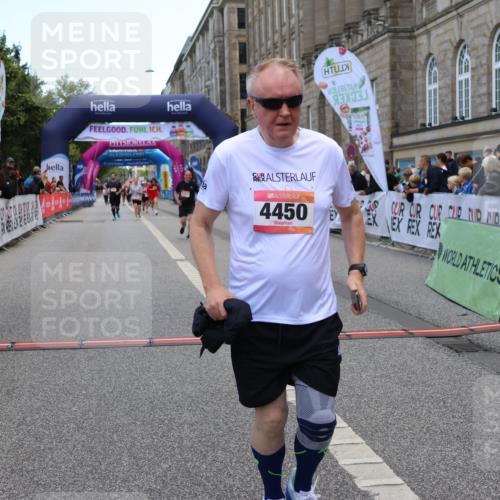06.09.2026 - CURREX Alsterlauf Strokosch-Dieckow http://msf.ph/oto/10147351 06.09.2026 10:23:49 Ziel 2152, 3578, 3582, 4450, 6090 meine-sportfotos.de