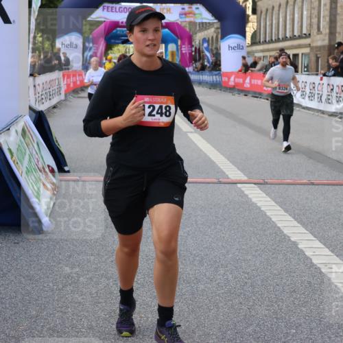 06.09.2026 - CURREX Alsterlauf Strokosch-Dieckow http://msf.ph/oto/10147417 06.09.2026 11:57:00 Ziel 1055, 1148, 1171, 1248, 1257, 1282, 1292, 8098, 8284, 8325, 8326 meine-sportfotos.de