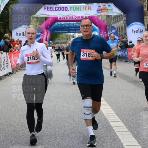 06.09.2026 - CURREX Alsterlauf Strokosch-Dieckow http://msf.ph/oto/10147418 06.09.2026 10:24:13 Ziel 2393, 2726, 2924, 3183, 3185, 3965, 4271, 4513, 4514, 5035, 5732 meine-sportfotos.de