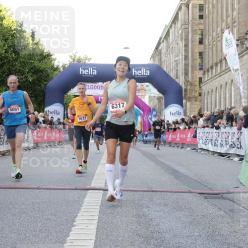 06.09.2026 - CURREX Alsterlauf Yannick Fuchs http://msf.ph/oto/10147457 06.09.2026 09:48:47 Ziel 2081, 2088, 2480, 2632, 3008, 4359, 5204, 5245, 5280, 5410, 5450, 6061, 6317 meine-sportfotos.de