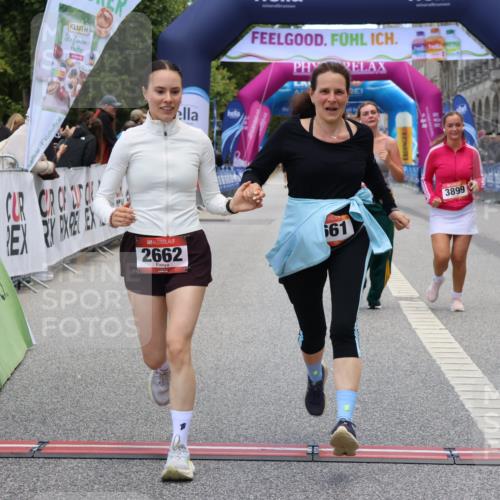 06.09.2026 - CURREX Alsterlauf Strokosch-Dieckow http://msf.ph/oto/10147479 06.09.2026 10:24:27 Ziel 2662, 3856, 3899, 3900, 5604, 5842 meine-sportfotos.de