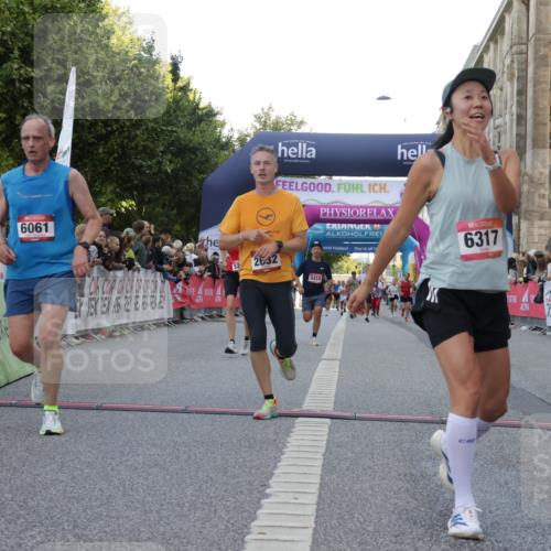 06.09.2026 - CURREX Alsterlauf Yannick Fuchs http://msf.ph/oto/10147480 06.09.2026 09:48:48 Ziel 2081, 2088, 2480, 2632, 3008, 5204, 5280, 5410, 6061, 6317 meine-sportfotos.de