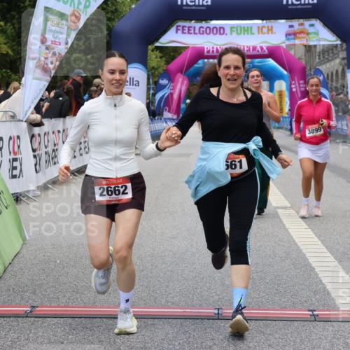 06.09.2026 - CURREX Alsterlauf Strokosch-Dieckow http://msf.ph/oto/10147481 06.09.2026 10:24:27 Ziel 2662, 3856, 3899, 3900, 5604, 5842 meine-sportfotos.de