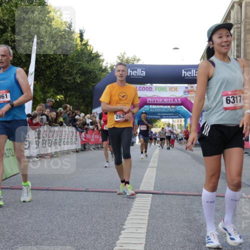 06.09.2026 - CURREX Alsterlauf Yannick Fuchs http://msf.ph/oto/10147485 06.09.2026 09:48:48 Ziel 2081, 2088, 2480, 2632, 3008, 5204, 5280, 5410, 6061, 6317 meine-sportfotos.de