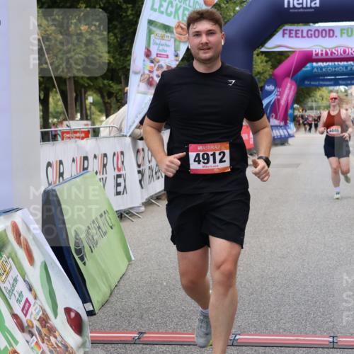 06.09.2026 - CURREX Alsterlauf Strokosch-Dieckow http://msf.ph/oto/10147535 06.09.2026 10:24:54 Ziel 3716, 4446, 4912, 4927 meine-sportfotos.de