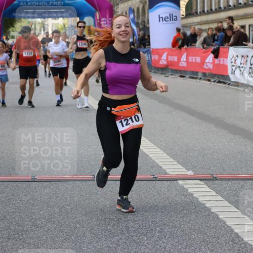 06.09.2026 - CURREX Alsterlauf Strokosch-Dieckow http://msf.ph/oto/10147545 06.09.2026 11:57:45 Ziel 1210, 1246, 8090 meine-sportfotos.de