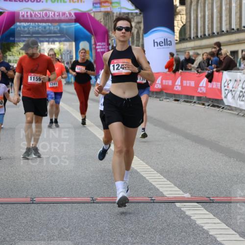 06.09.2026 - CURREX Alsterlauf Strokosch-Dieckow http://msf.ph/oto/10147552 06.09.2026 11:57:49 Ziel 1036, 1084, 1139, 1159, 1160, 1210, 1241, 1246, 8090 meine-sportfotos.de